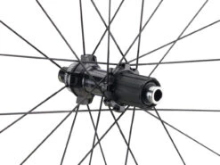 Shimano WH-R8170-C60-TL Ultegra Disc Center Lock Carbon Laufradsatz -Shimano 451159