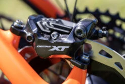 Shimano XT BR-M8120 Post-Mount N03A Bremssattel -Shimano Shimano XT BR M8120LnVMnaYsb1CH0